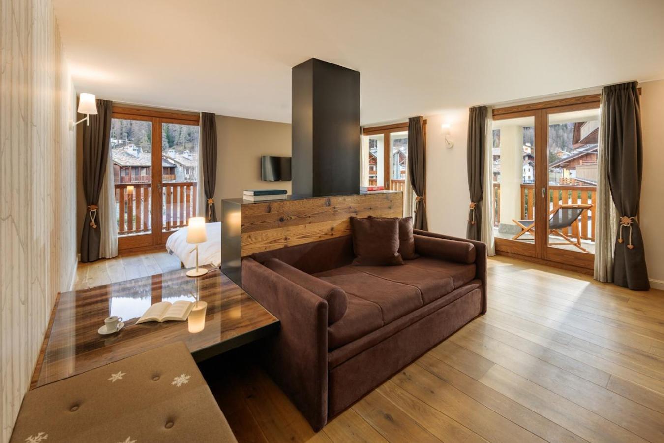 Montana Lodge & Spa, By R Collection Hotels Ла-Тюїль Екстер'єр фото