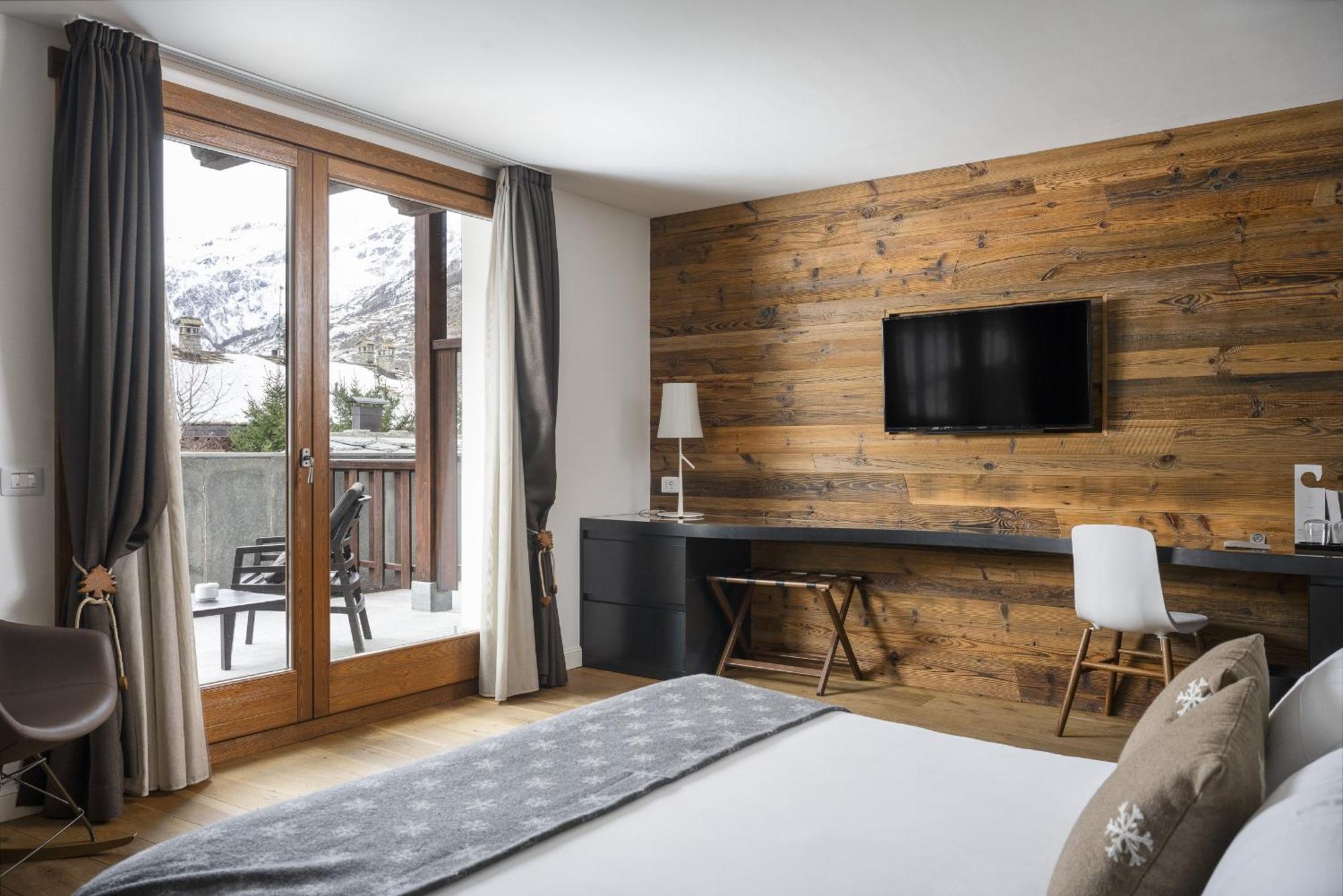 Montana Lodge & Spa, By R Collection Hotels Ла-Тюїль Екстер'єр фото